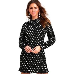 𝅺NEW Lulu's Pleat to Meet You Black Polka Dot Long Sleeve Shift Dress